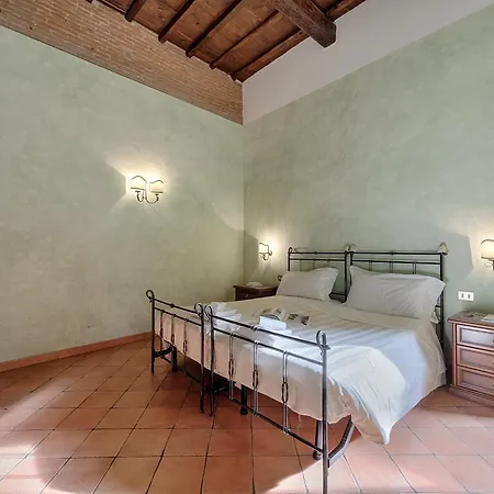 Daire Strozzi By Mmega Floransa